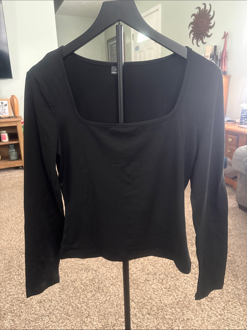 Women’s Black Long-Sleeve Square Neck Top